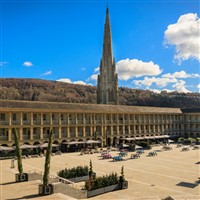 PIECE HALL HALIFAX